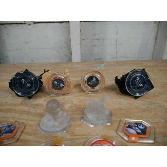 Disney INFINITY 3.0: Star Wars Anakin Skywalker, Darth Vader, and Obi Wan Kenobi - Picture 6 of 6